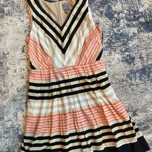 Like new. Size 12 Dress